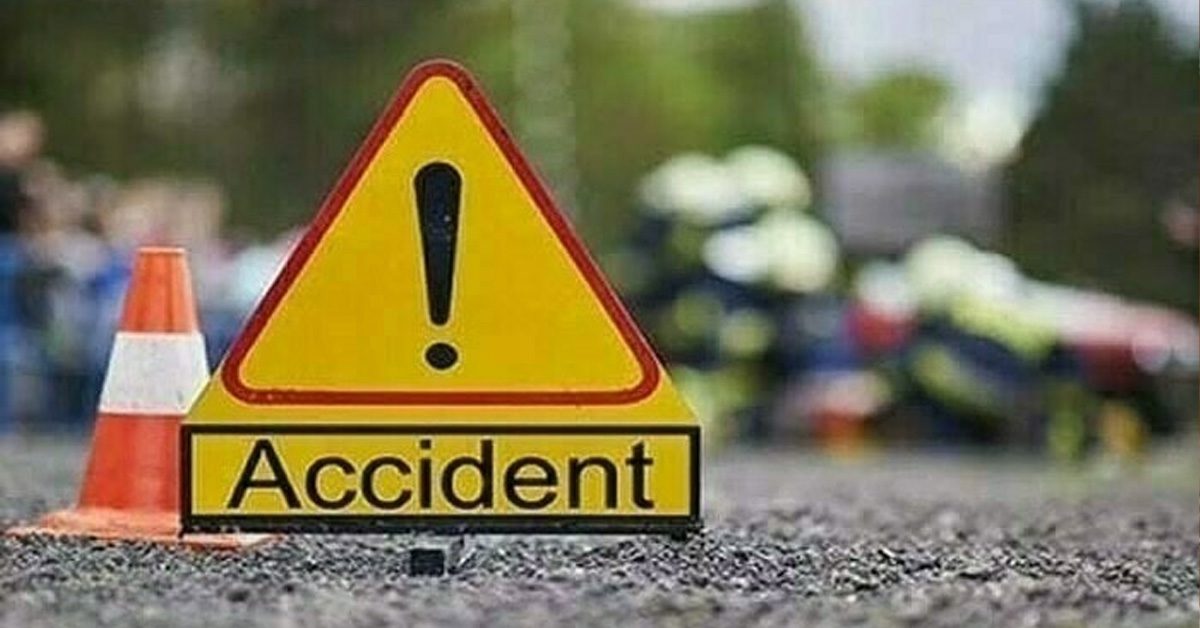 Karachi road accidents two youngsters killed
