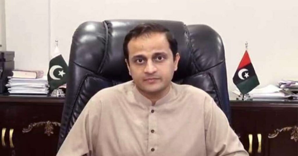 Karachi mayor urges Sindh governor