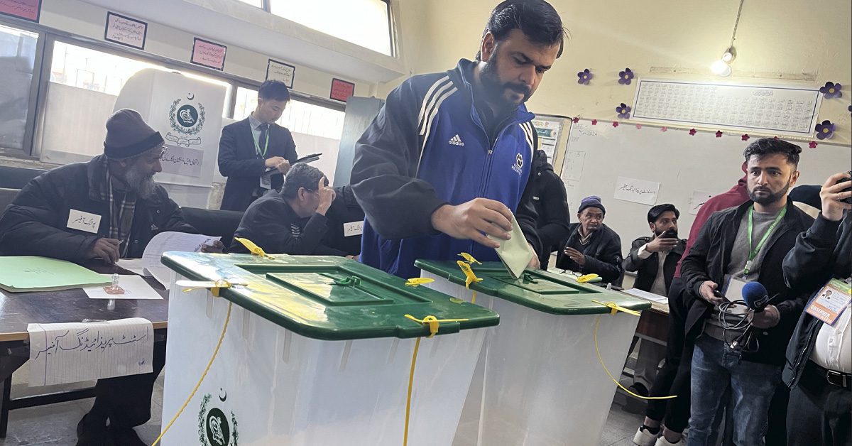 Pakistan by-elections 13 seats