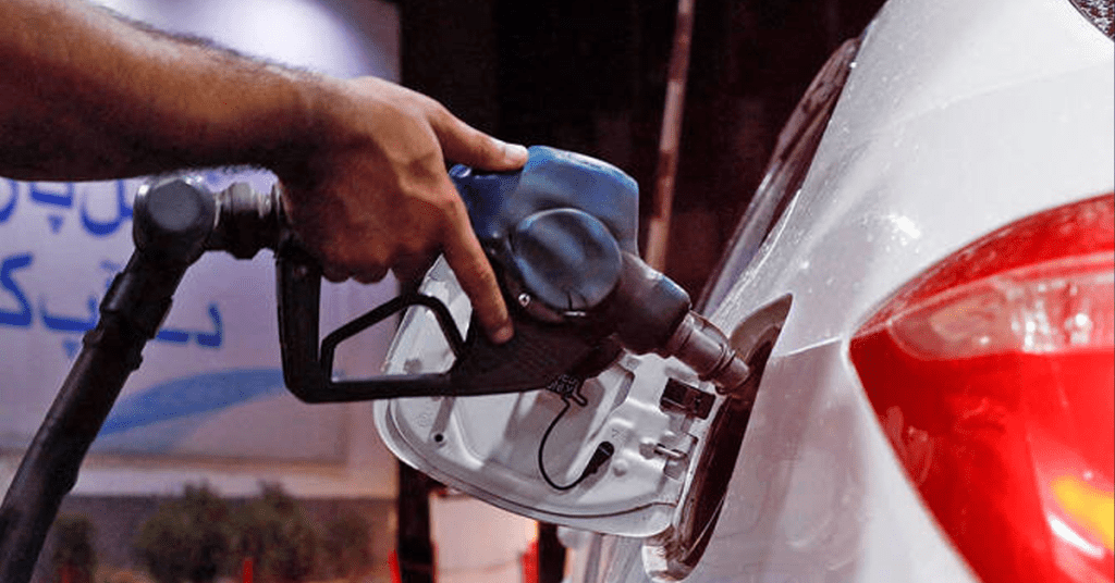 petroleum prices drop in Pakistan