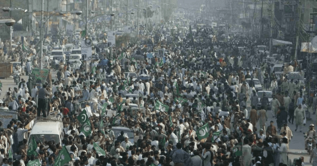 Pakistan curb population surge 2025