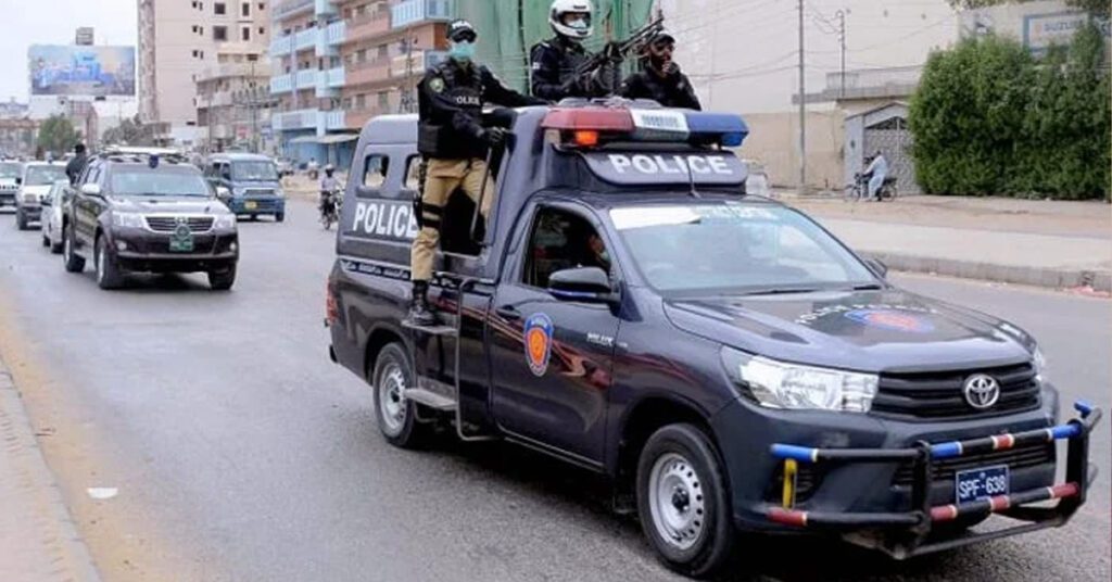 Karachi police deploy 3500 personnel security