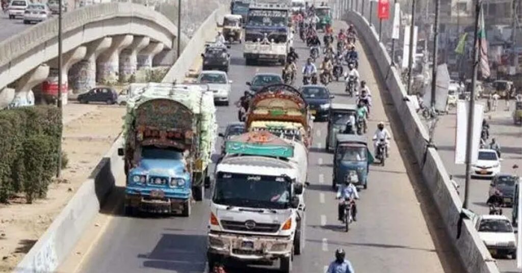 Karachi ban on dumpers and heavy vehicles
