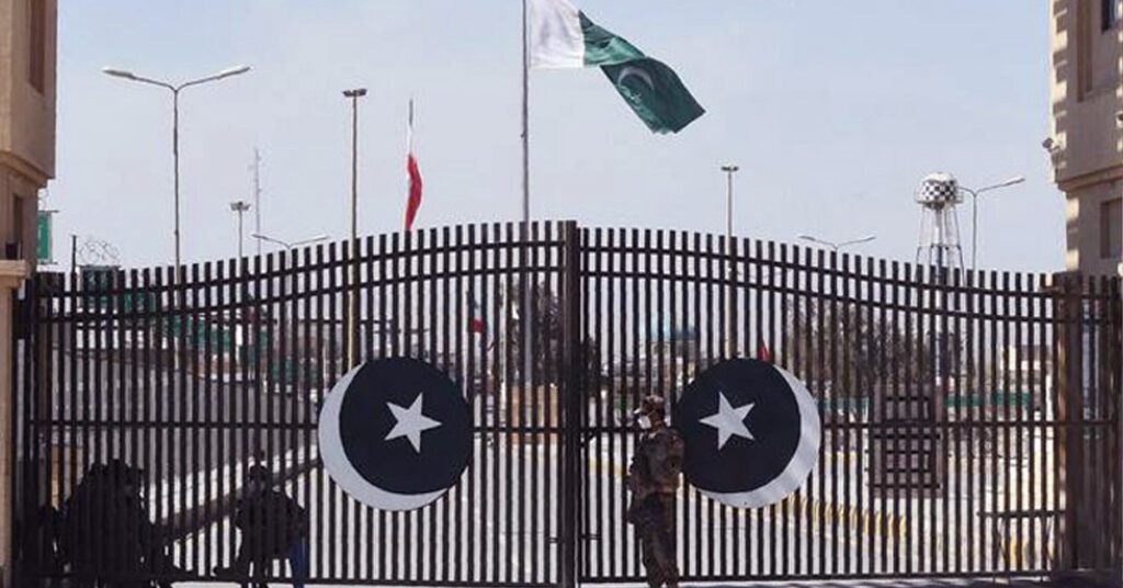 Pakistani students pilgrims return from Iran