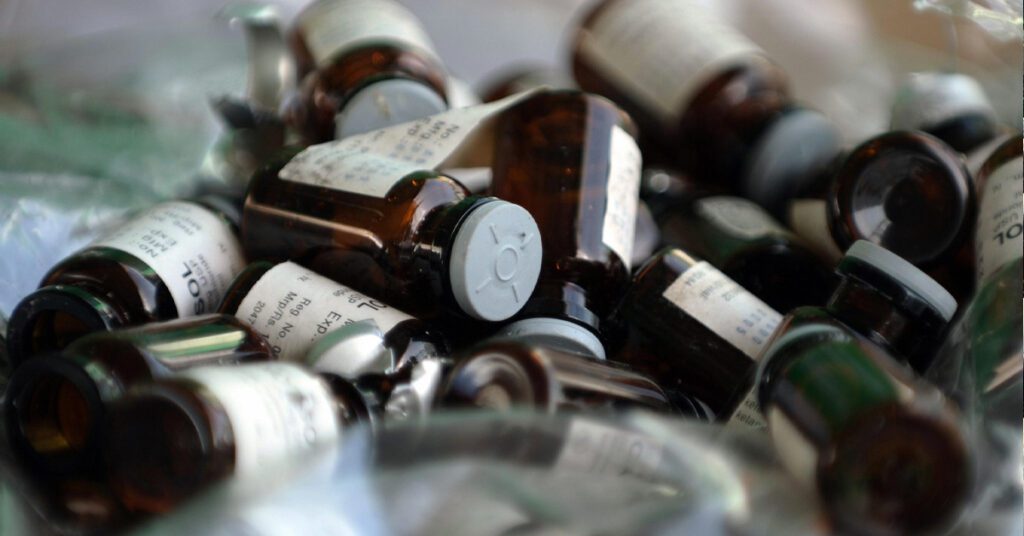 Quetta health official medicine transport arrest