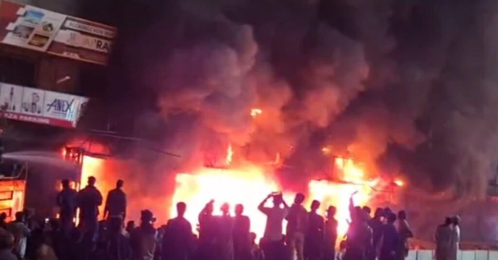 Karachi Gul Plaza fire