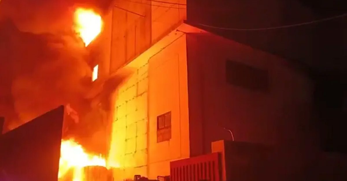 Karachi Landhi EPZ third-degree fire controlled