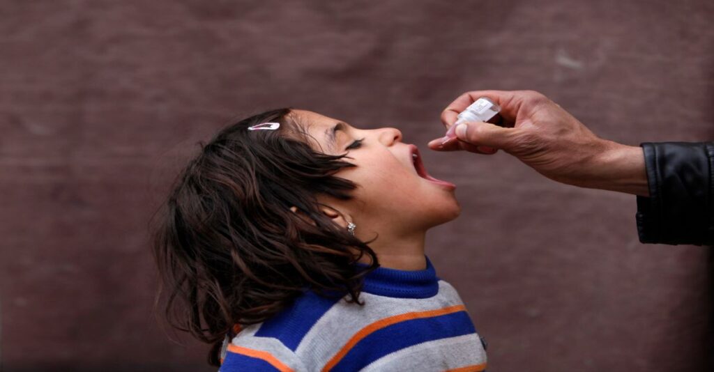 Karachi polio vaccination campaign