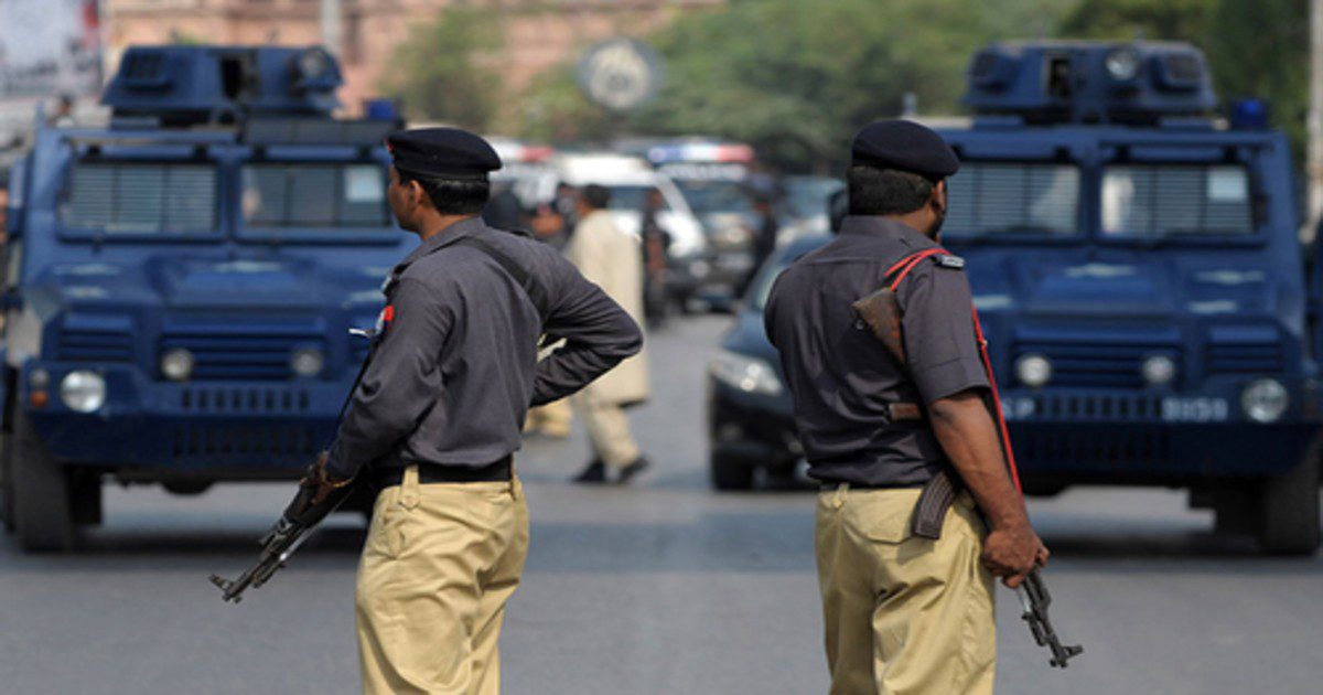 Karachi Police Suspend 16 Personnel After Nazimabad Clash