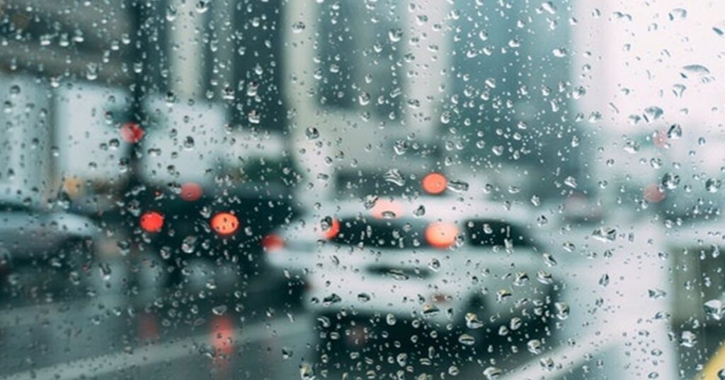 Heavy rain and hailstorms in Islamabad and KP