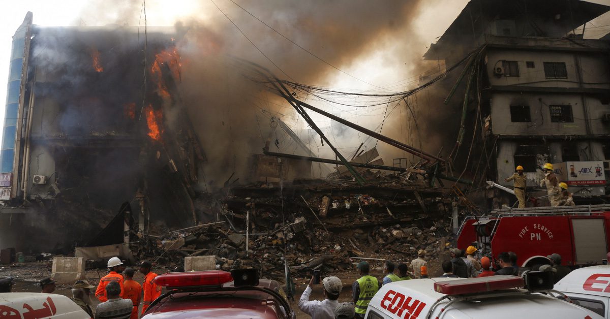 Gul Plaza Fire Death Toll Rises to 26; 83 Still Missing in Karachi